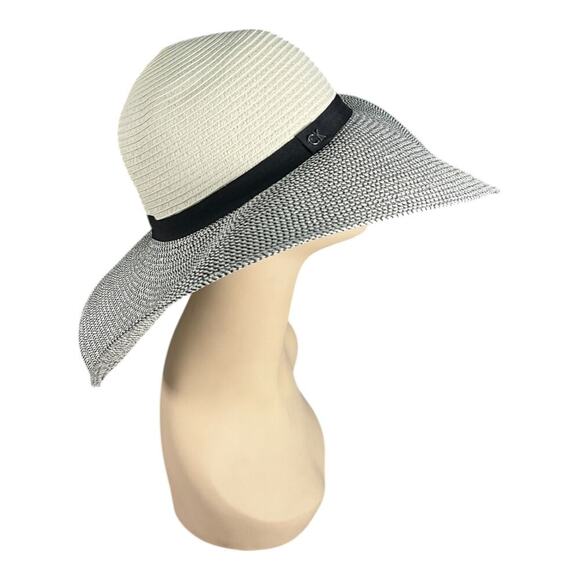 Calvin Klein Wide Brim Straw Sun Hat Drawstring Adjustable Black White Old Money main image 10